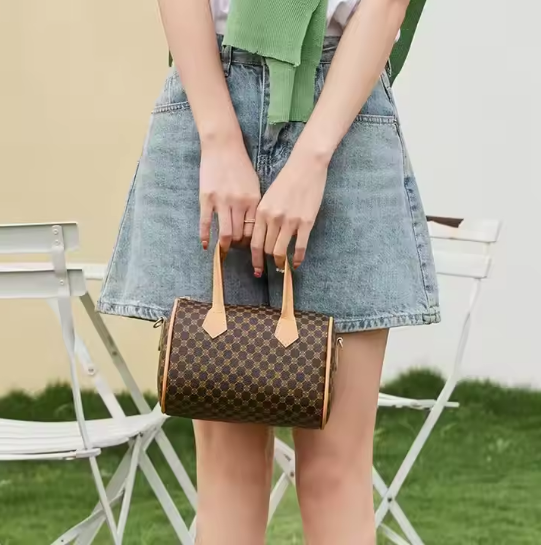 Minimalist Crossbody Bag (BUY 1 GET 1 FREE)
