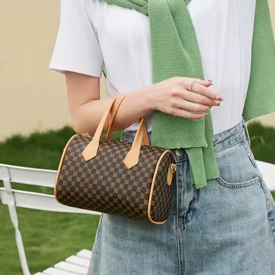 Minimalist Crossbody Bag (BUY 1 GET 1 FREE)